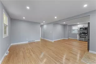 251 Juniper St, East Providence, RI 02914 - Photo 4