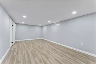 251 Juniper St, East Providence, RI 02914 - Photo 30