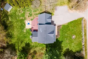 4 Laurel Ave, Westerly, RI 02891 - Photo 4