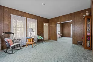 86 Fall St, Woonsocket, RI 02895 - Photo 18