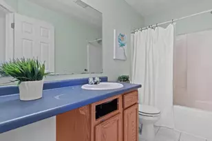44 Orchard Valley Dr, Cranston, RI 02921 - Photo 34