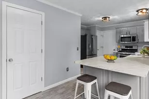 44 Orchard Valley Dr, Cranston, RI 02921 - Photo 16