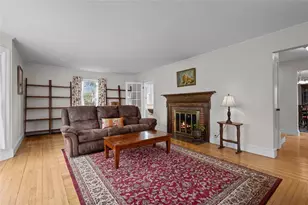 20 Bassett Ave, Warwick, RI 02889 - Photo 20
