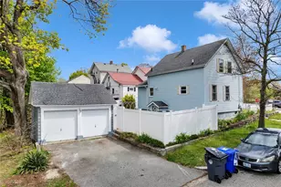 2 Carder St, Providence, RI 02904 - Photo 4