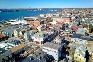 492 Thames St, Newport, RI 02840 - Photo 2