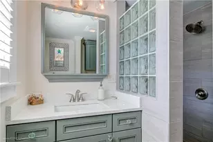 492 Thames St, Newport, RI 02840 - Photo 20