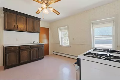 6 Franklin Avenue, Cranston, RI 02920 - Photo 18