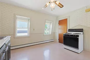 6 Franklin Ave, Cranston, RI 02920 - Photo 20