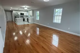23 Concannon St, Providence, RI 02904 - Photo 2
