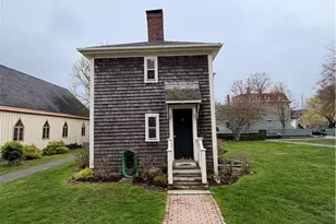 63 Poplar St, Newport, RI 02840 - Photo 14