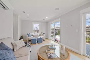 7 Wellington Ave, Newport, RI 02840 - Photo 24