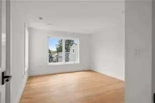 7 Wellington Ave, Newport, RI 02840 - Photo 28