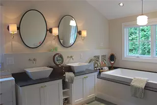 130 Carroll Ave, Newport, RI 02840 - Photo 8