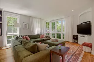 130 Carroll Ave, Newport, RI 02840 - Photo 12
