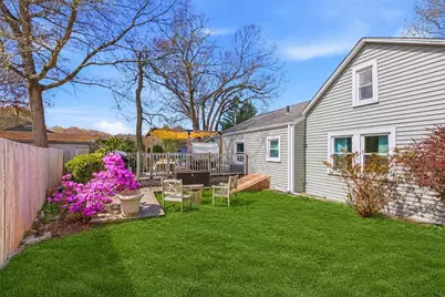 320 Church Avenue, Warwick, RI 02889 - Photo 2
