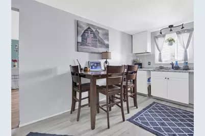 584 Armistice Boulevard, Pawtucket, RI 02861 - Photo 12