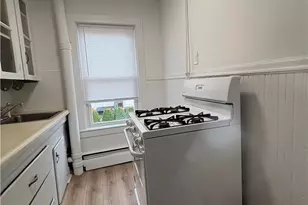 124 Butler Ave, Central Falls, RI 02863 - Photo 28