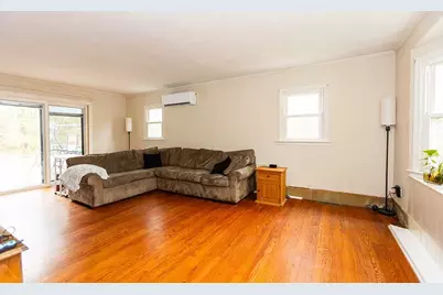 213 Hartford Pike, Foster, RI 02825 - Photo 10