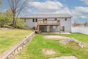 42 Brookside Ave, North Providence, RI 02911 - Photo 4