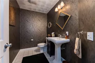 47 Wooded Grove Cir, South Kingstown, RI 02892 - Photo 20