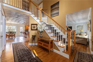 47 Wooded Grove Cir, South Kingstown, RI 02892 - Photo 4