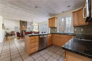 47 Wooded Grove Cir, South Kingstown, RI 02892 - Photo 8