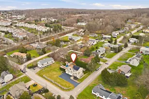 42 Lewis St, Tiverton, RI 02878 - Photo 48