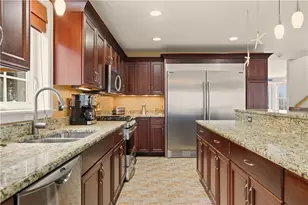 42 Lewis St, Tiverton, RI 02878 - Photo 14