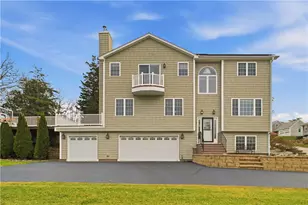 42 Lewis St, Tiverton, RI 02878 - Photo 4