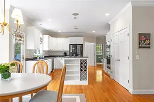 49 Miss Fry Dr, East Greenwich, RI 02818 - Photo 14