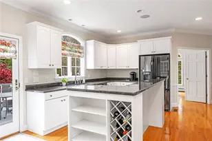 49 Miss Fry Dr, East Greenwich, RI 02818 - Photo 12