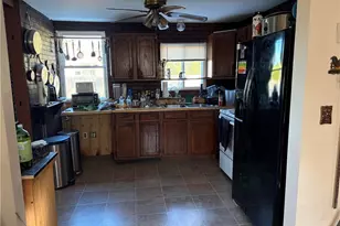 193 Shady Valley Rd, Coventry, RI 02816 - Photo 8
