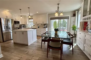 80 Preston Dr, Warwick, RI 02886 - Photo 6