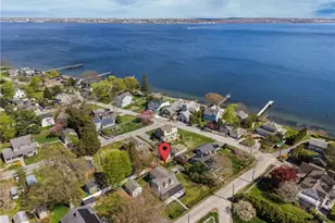 8 Emery Rd, Warren, RI 02885 - Photo 4