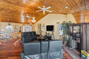 585 Meadow View Ave, Warwick, RI 02889 - Photo 16