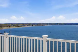 38 Aquidneck Ave, Portsmouth, RI 02871 - Photo 8