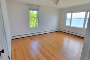 38 Aquidneck Ave, Portsmouth, RI 02871 - Photo 18