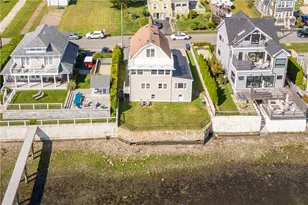 38 Aquidneck Ave, Portsmouth, RI 02871 - Photo 36