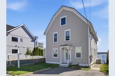 38 Aquidneck Avenue, Portsmouth, RI 02871 - Photo 2
