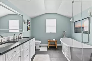123 Beacon St, Middletown, RI 02842 - Photo 18