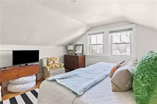 123 Beacon St, Middletown, RI 02842 - Photo 16