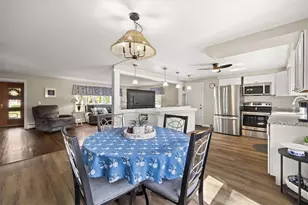 200 Glen Dr, Warwick, RI 02886 - Photo 18