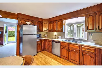 120 Grange Avenue, Woonsocket, RI 02895 - Photo 14