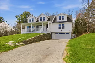3 Baldwin Road, Middletown, RI 02842 - Photo 1