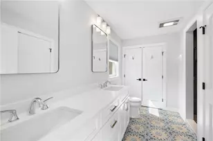 47 Arnolds Neck Dr, Warwick, RI 02886 - Photo 22