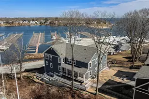 47 Arnolds Neck Dr, Warwick, RI 02886 - Photo 2