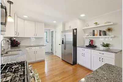 100 Hope Street, East Providence, RI 02916 - Photo 18
