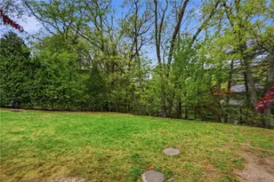 135 Red Chimney Dr, Warwick, RI 02886 - Photo 42