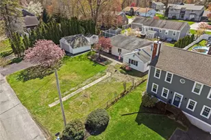 11 Cedar Dr, Bristol, RI 02809 - Photo 30