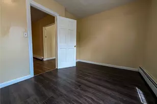278 Sayles St, Providence, RI 02905 - Photo 16